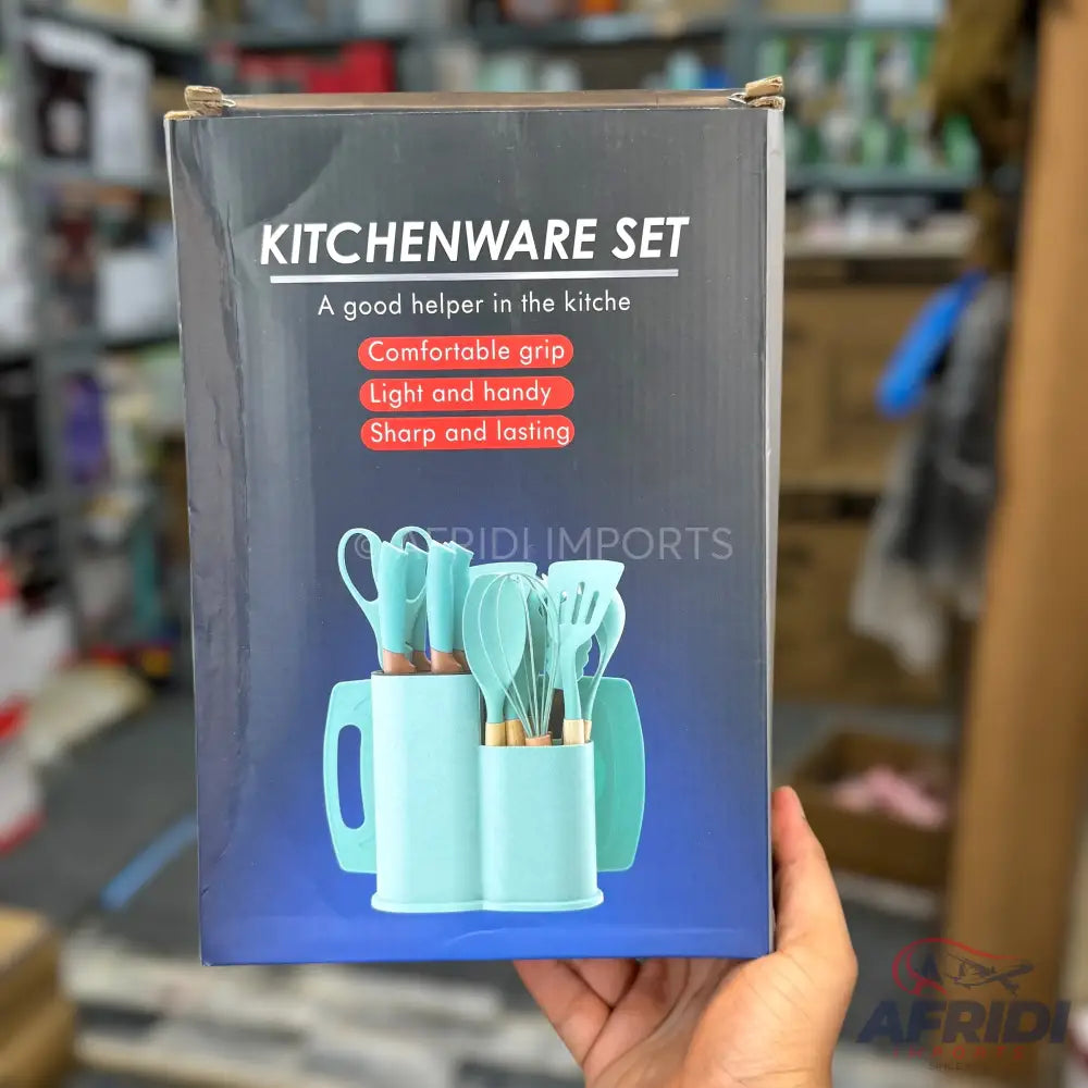 18-Pieces Utencils & Knives Set