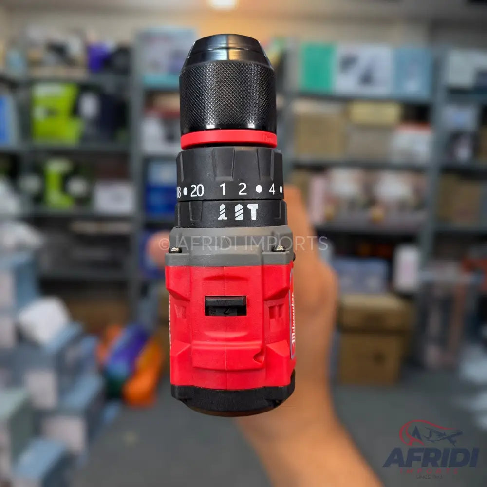 28V Rechargeable Drill Machine - Milwaukee