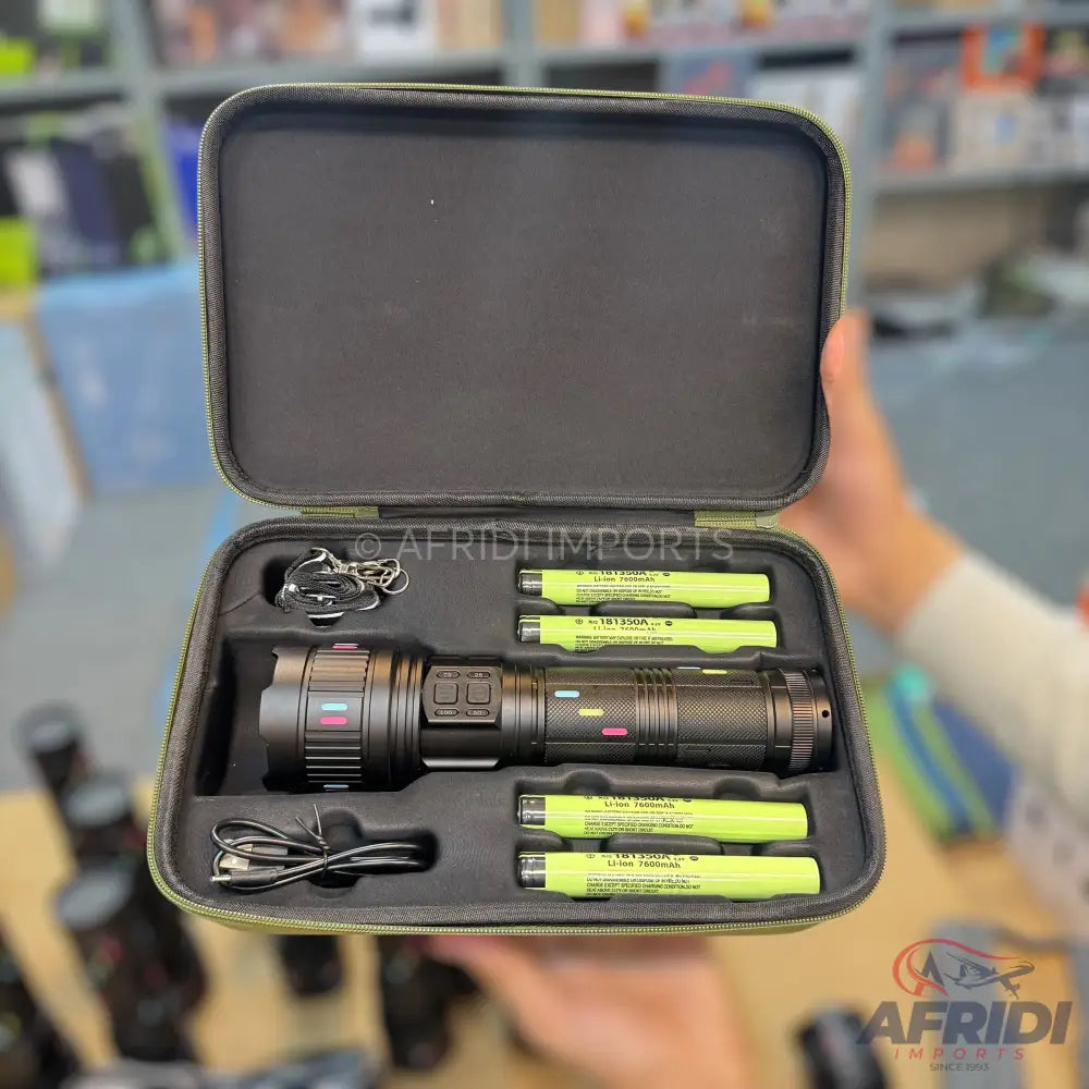 2KM Powerful Zooming Flashlight - UK Lot