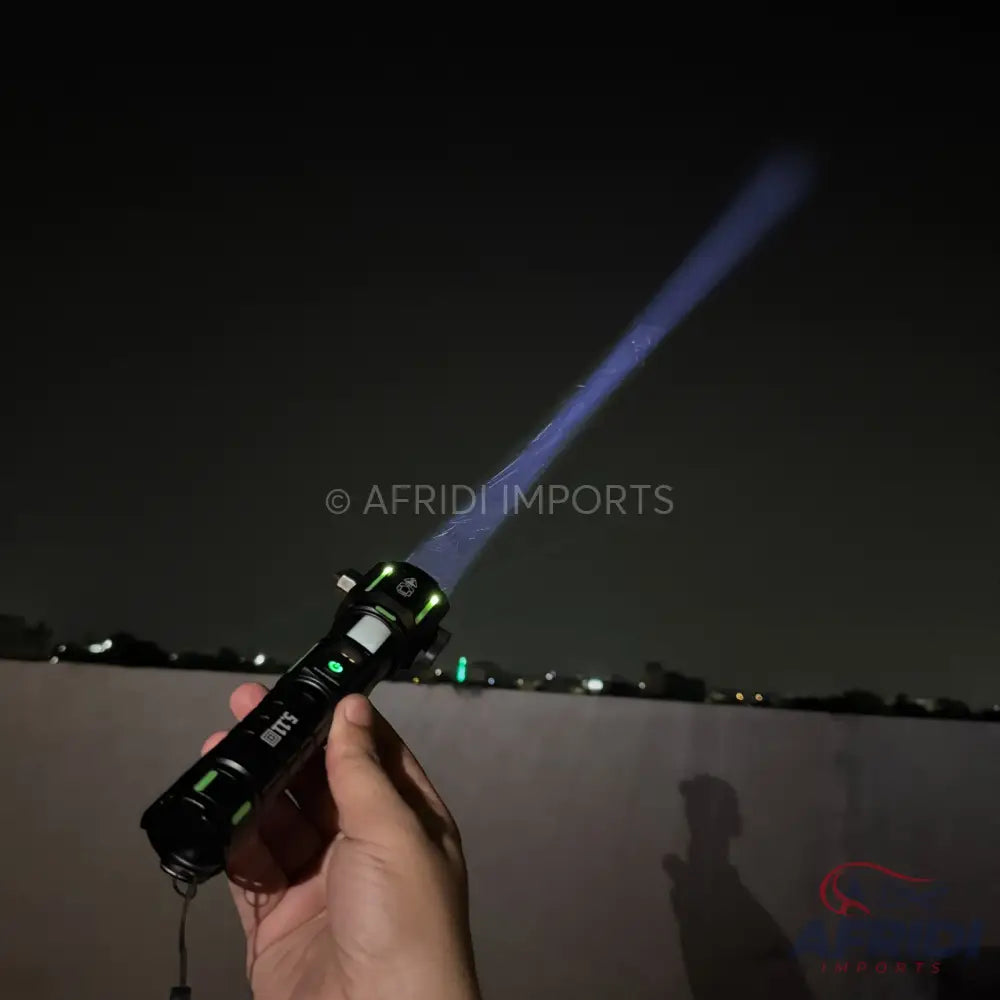 5.11 Lamp & Emergency Flashlight - 1km Range - USA Lot