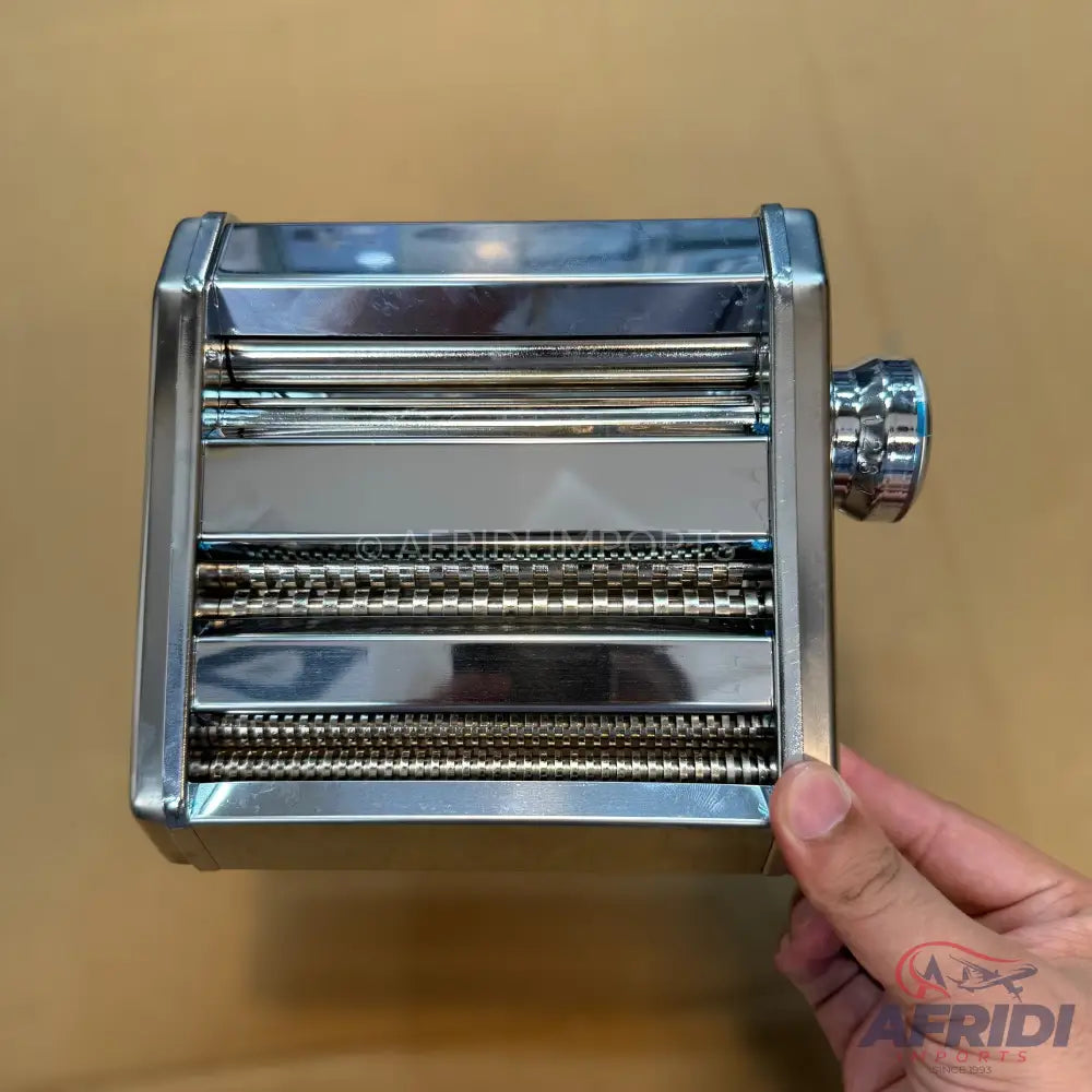 Ampia mini Pasta Machine