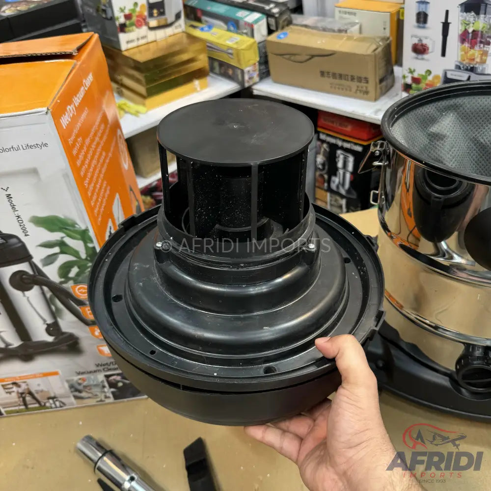 DSP 25L Wet & Dry Professional Vacuum Cleaner - France Lot