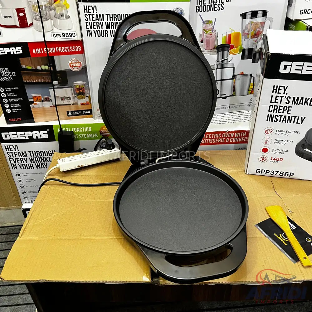 Geepas 37Cm Pizza Maker GPP3786P