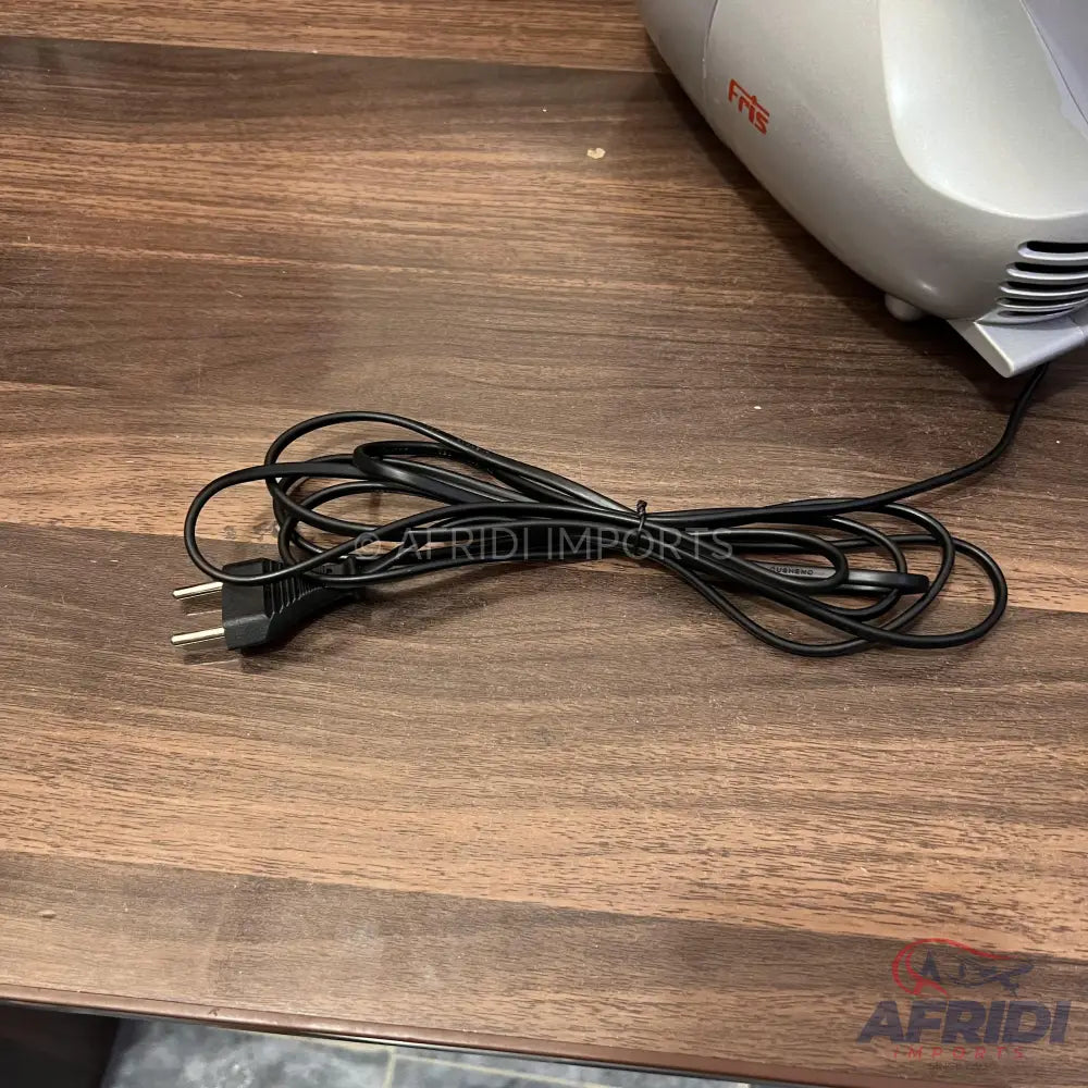 Lot Imported Fris Vacuum Cleaner