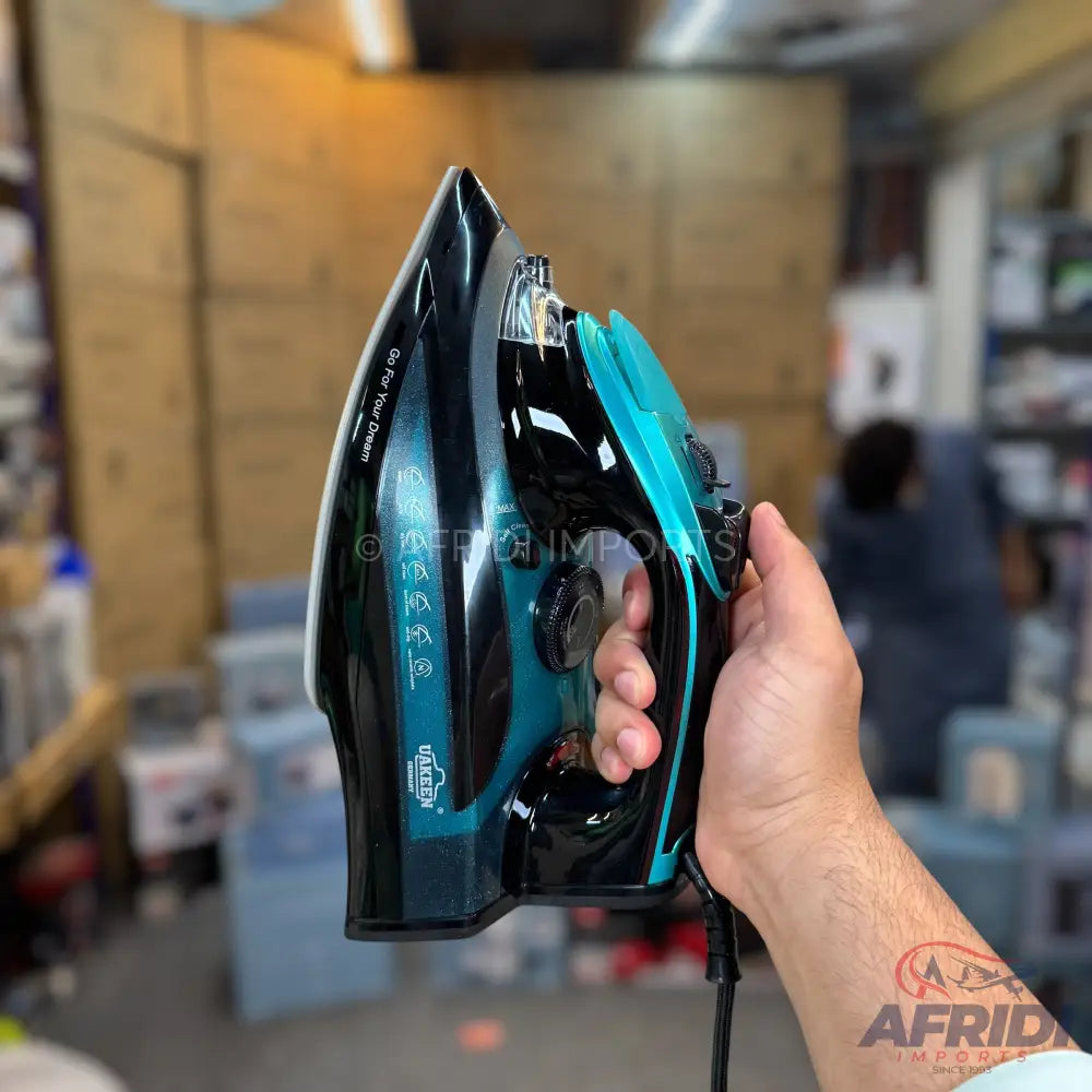 Uakeen 390ml Steam Iron