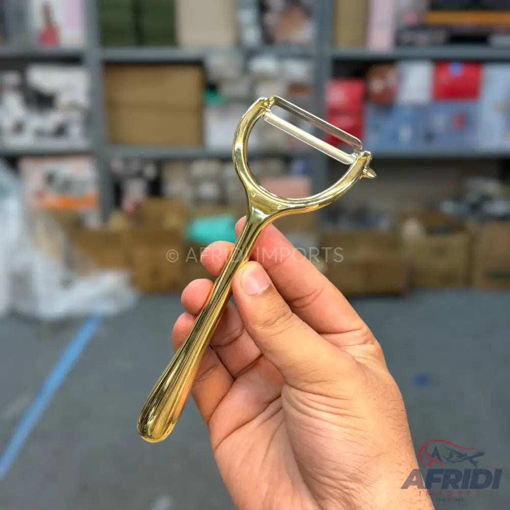 Wellmes Peeler Golden